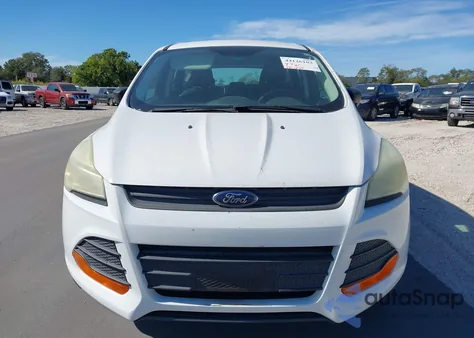 2015 Ford Escape S from USA, damaged, VIN 1FMCU0F72FUA27803
